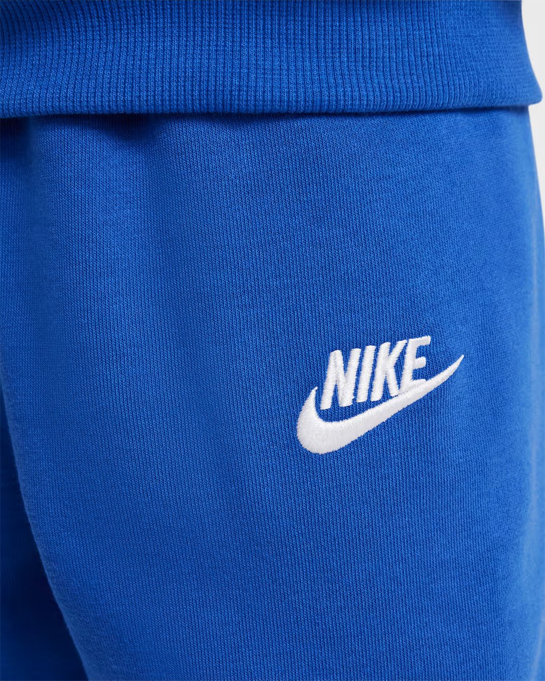 Nike Full-Zip Club Set - Image 5